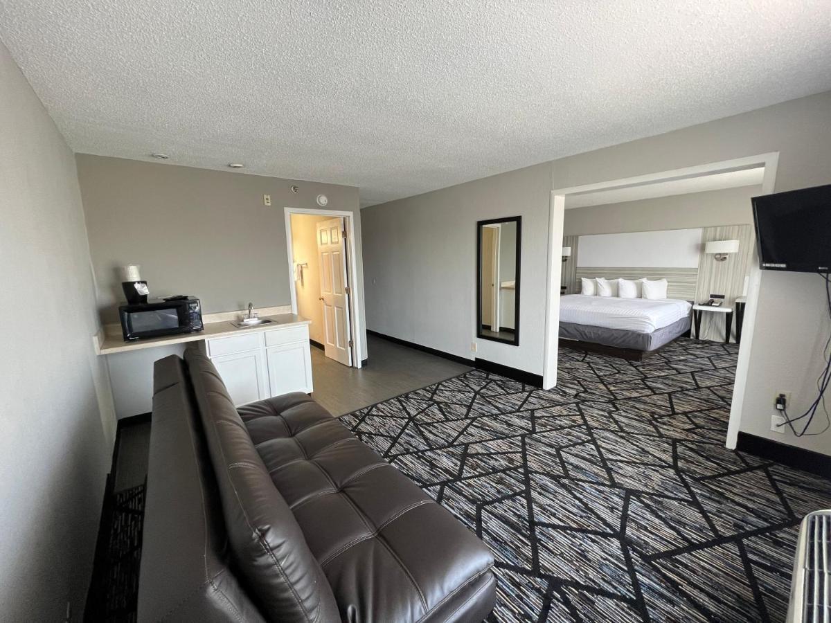 Hotel Baymont By Wyndham 3*